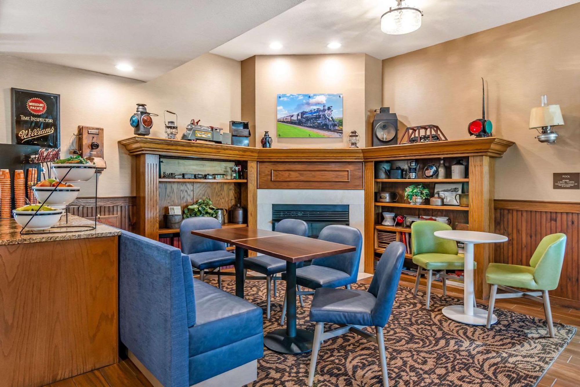 Comfort Inn Sedalia Station Eksteriør bilde